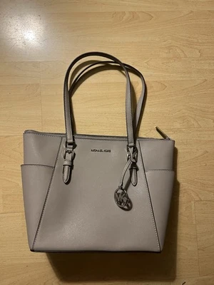 Michael Kors Bag Jet Set Silver Pearl Grey Handbag - Image 1 of 4