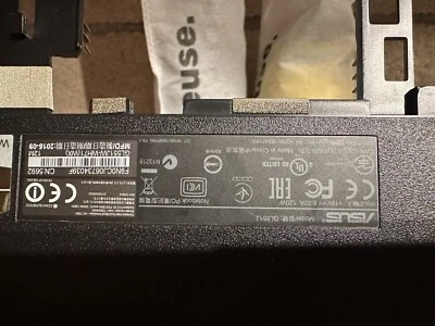 ASUS GL551JM-DH71 15.6in. (1TB, Intel Core i7 4th Gen., 2.5GHz, 16GB)... - Image 1 of 4