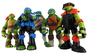 TMNT Figures LOT with some Weapons, Teenage Mutant Ninja Turtles 2010's - Picture 1 of 4