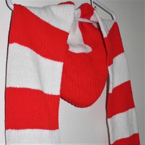 SCARF / HOODIE - FOUTS - GILKES - 1980's - Red & White wool - New York Designers - Picture 1 of 12