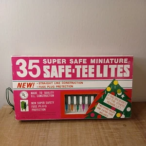 VTG indoor/outdoor 35 light set Super safe-tee lites retro package WORKS TAIWAN - Picture 1 of 5