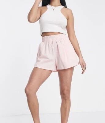 Ladies Petite Size 10 Linen Look Brand New Shorts From Misguided Peach - Image 1 of 4