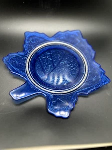 Set Of 4 Smith Cobalt Blue Mt Pleasant Leaf Plates Dishes Depression Glass - Picture 1 of 4
