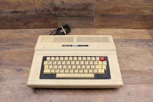 Vintage Tandy RadioShack TRS-80 Color Computer 2 AS-IS FOR PARTS OR REPAIR - Picture 1 of 10