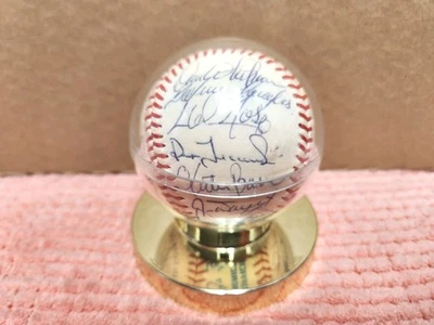 VTG 1991 Detroit Tigers TEAM AUTOGRAPHED Ball 26 Signatures ROALB "DiMag" ESTATE - Image 1 of 4