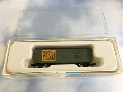 Con Cor 001-135103 N scale Century Beer 40' SNBX Reefer Car with case EUC - Image 1 of 4