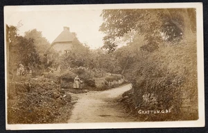 Postcard Grafton nr Evesham Worcestershire village lane early RP by Siddals - Picture 1 of 2