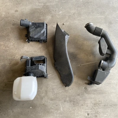 Caja de admisión de aire Subaru Forester 2.5 2014 2015 2016 2017 2018  Foto 1 de 4