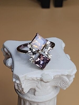 Gorgeous Opalescent & Amethyst Crystals 925 Sterling Silver Plate Ring Size 7.25 - Image 1 of 4