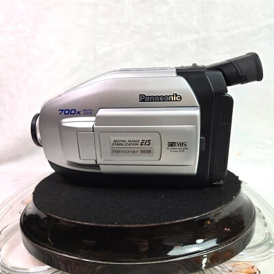 Panasonic PV-L354D VHS-C Camcorder - Image 1 of 4