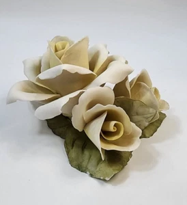 Vintage Capodimonte Porcelain Cream Pale Yellow Roses Porcelain Flowers - Picture 1 of 11