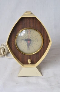 Vintage Brown & Bigelow Remembrance Alarm Clock - Picture 1 of 6