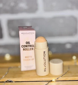 Revolution Makeup Oil Control Roller Matte Touch Up Volcanic Roller To Absorb Oi - Picture 1 of 1