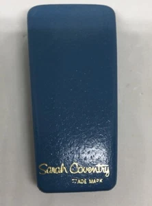 Vintage Sarah Coventry Schlüsseletui blau mit rotem Samt 4 Haken New Old Stock - Bild 1 von 5