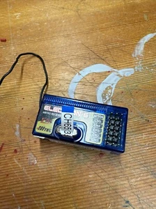Receptor Hi Tec Electron 6 Chanel conversión doble 35 MHz con cristal - Imagen 1 de 3