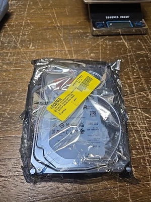 Seagate Ironwolf 6TB 7200 RPM 3 1/2" Hard Drive ST6000VN006 / PN#2ZM186-500 - Image 1 of 3