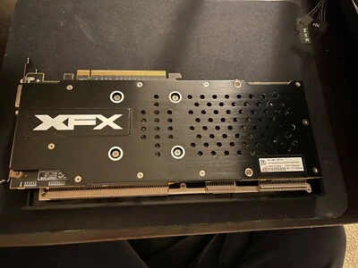 XFX AMD Radeon R9 390 8GB GDDR5 Graphics Card (R9390A8DFR) R9-390P-85 - Image 1 of 3