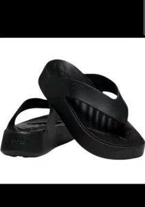 Sandalia de cuña Crocs Getaway plataforma chanclas negra para mujer talla 10 sensación libre - Imagen 1 de 8