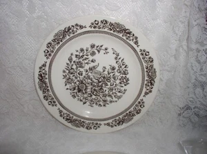 Royal China Jeanette Sussex Dinner Plate Brown Flower Flowers Pottery EX cond - Picture 1 of 5