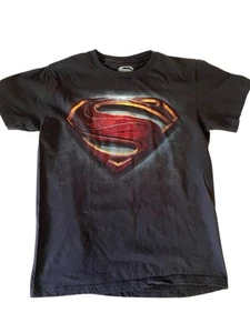 DC Boys T-Shirt Youth Medium Black Man Of Steel Superman Logo Short Sleeve - Picture 1 of 7