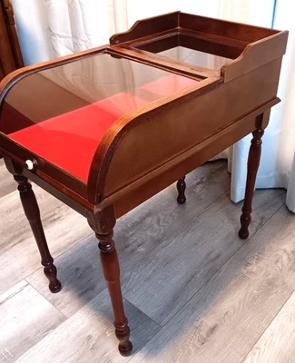 Vitrina victoriana antigua rara de madera y vidrio curvo/vitrina de tienda general Foto 1 de 4