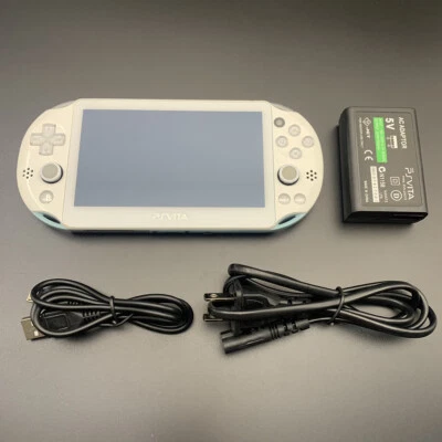 Consola PS Vita PCH-2000 Sony Playstation solo cargador a elección usado (excelente+) Foto 1 de 3