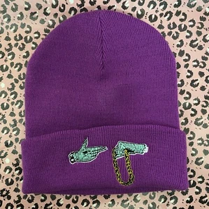 Actual Fact Run The Jewels Embroidered Roll Up Magenta Beanie Hat - Picture 1 of 3