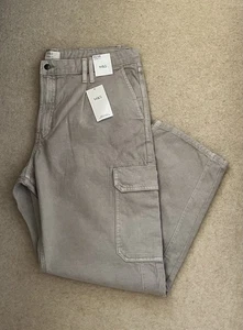 MARKS & SPENCER MENS STONE BEIGE LOOSE FIT CARGO TROUSERS Waist 42” Leg 29” BNwt - Picture 1 of 9