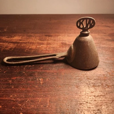 ANTIQUE 1905 KW METAL ICE CREAM SCOOP DIPPER CONE SHAPED  - Image 1 of 4