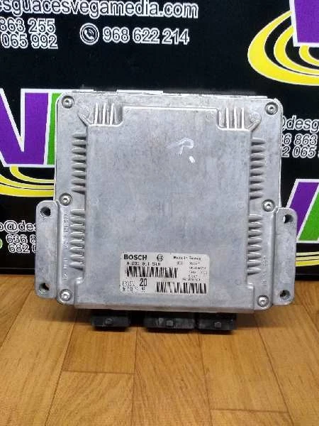 0281011518 CENTRALINA MOTORE PER RENAULT MEGANE I FASE 2 CLASSIC 1997 185135 - Immagine 1 di 1