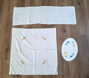 Vintage Applique Embroidered Handmade Square Tablecloth Runner Doily Set 3 pc - Picture 1 of 7