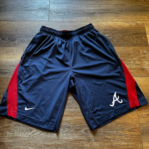 Nike Men's Medium Atlanta Braves Blue Athletic Gym Dri-Fit MLB Baseball Shorts Cover