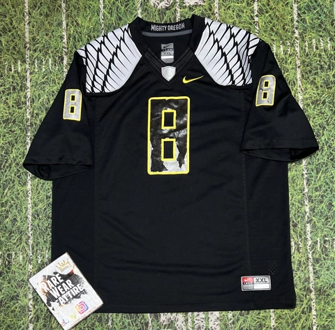 Nike Marcus Mariota #8 Fighting Ducks football nike 2x Jersey NCAA adult Cover
