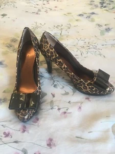 Neu Anne Klein Animal Leoprint Heels mit schwarzen Lackleder Heels 6,5 M - Bild 1 von 6