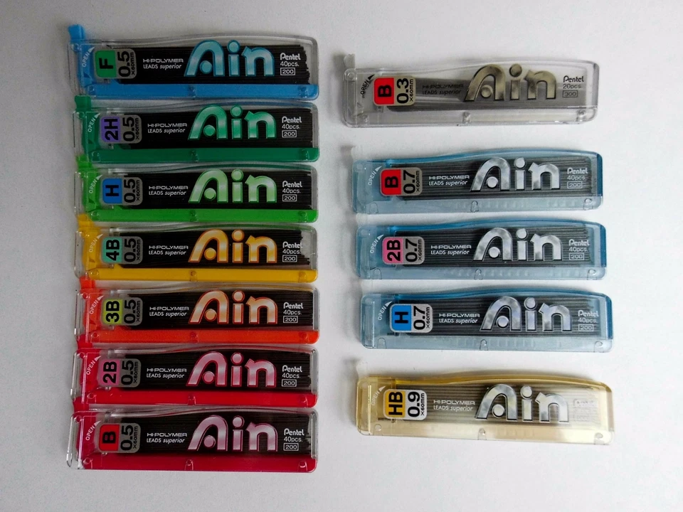 Pentel Minen Feinminen AIN HI-POLYMER Druckbleistift Mine Ersatzminen Bleistift - Bild 1 von 1