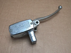 Harley Davidson XLCH Iron head 1973 front brake master cylinder (5980) - Picture 1 of 9