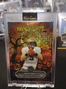 Drew Brees /2 2025 Wild Card Haunted Hits New Orleans Saints - Bild 1 von 7