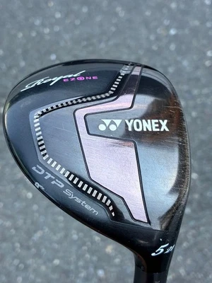 YONEX Royal EZONE 5W 21° Ladies R Flex  Golf Fairway Wood - Image 1 of 4