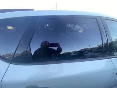 Puerta trasera derecha vidrio usado se adapta a: Nissan Murano 2009 tinte privacidad trasero derecho Foto 1 de 4