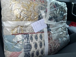 Pottery Barn Elise patchwork Love Quilt King New w tag - Picture 1 of 3