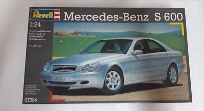Revell 1:24 Model Kit Mercedes Benz S600 Limousine 07384 - Immagine 1 di 2