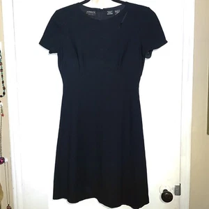 LIZ CLAIBORNE Black Dress w/ Cut-Out Detail Neckline- Size 4P! - Picture 1 of 4
