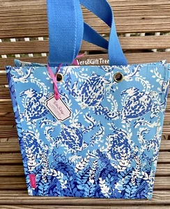 Lilly Pulitzer Market Tote TURTLEY AWESOME BLUE Shopper Bag Reuse ECO NWT RARE!! - Picture 1 of 6