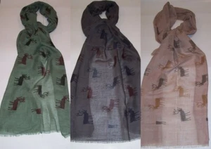 Reindeer Stag Scarf - various colours - Picture 1 of 4