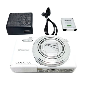 Nikon COOLPIX S7000 White 16.0MP 20x Compact Digital Camera From Japan Used - Picture 1 of 6