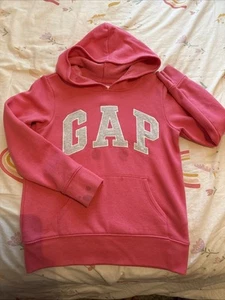 Gap x Barbie Pink Pullover Hoodie Girls Size M 8 Soft and Comfy Sweatshirt - Picture 1 of 4