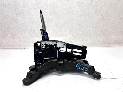 21-24 雪佛兰 TrailblaZER RS 亲笔签名变速器选择器,原始设备制造商 LOT3585 — 第 1/4 张图片