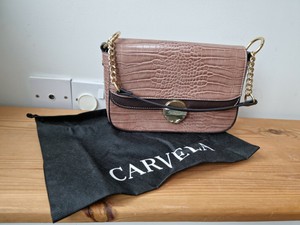 carvela croc print bolsa