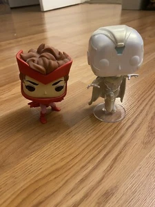 Funko Pop de Vision and Wanda - Imagen 1 de 4