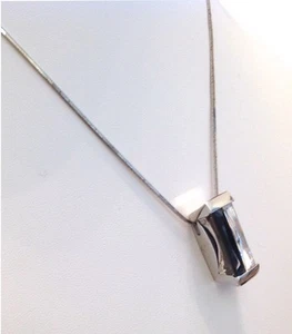 SCHÖNE KETTE MIT ANHÄNGER AUS MASSIVEM 925 SILBER UND KUBISCHEM ZIRKONIA - Bild 1 von 1